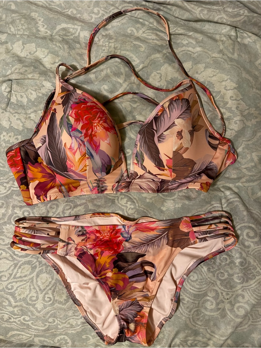 Floral Strappy Women’s Bikini Set - Peach Pink